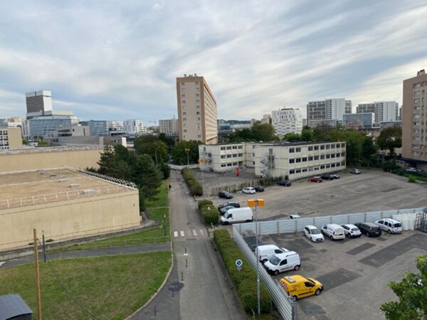 Fig. 9. Les franges ouest de l’université en 2023 (cliché P. Philifert).