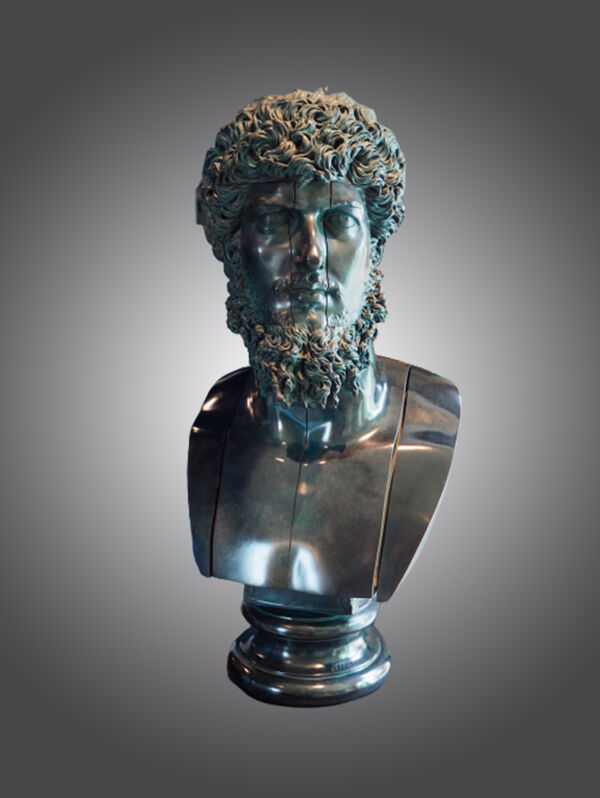 Arman, Lucius Verus III (série : Interactive), 2004, bronze, laiton, 
110 x 52 x 50 cm, Musée d’Art Classique de Mougins (MACM) (inv. MMoCA126MA). © Avec l’aimable autorisation du MACM.