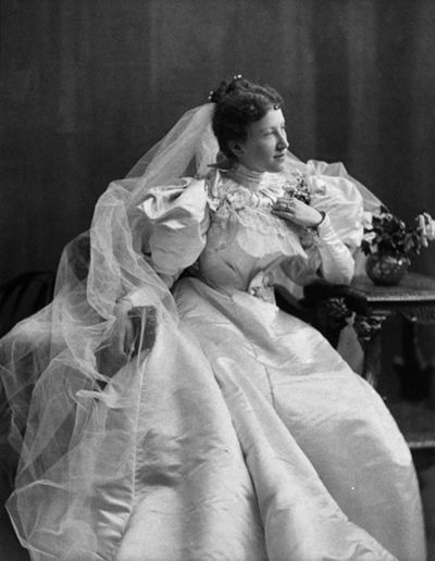 Blanche Lacoste-Landry, Février 1896. Photographe inconnu. BAnQ, Centre d'archives de Montréal, Fonds Famille Landry P155,S1,SS1,D239.
