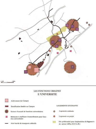 Fig. 12. Projet urbain mulhousien 1993, planche consacrée au schéma des fonctions urbaines « L’Université ». Le campus de l’Illberg se situe en bas à gauche tandis que le site de la Fonderie est au centre du schéma, à proximité de la gare (BSIM, 829 – spécial Le Projet urbain mulhousien – 1993/2, pl. 10, p. 58).