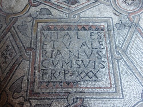 Christian votive inscription on the mosaic floor of the Basilica S. Eufemia in Grado, stating the number of pedes which had been donated by Vitales and Valerianus. CIL V 1612 = Inscr. Aquil. III 3358; Date: Around AD 580; © C. Witschel.