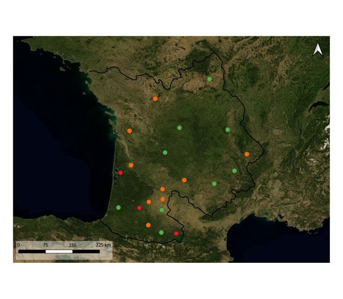  Carte de répartition des fora des capitales de cités en Aquitaine romaine au Haut-Empire. En vert, les centres civiques connus ; en orange, les hypothétiques ; en rouge, les inconnus (C. Sensacq).
